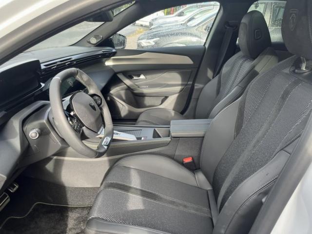 Peugeot 308 image 9