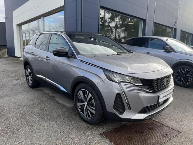 Peugeot 3008 image 2