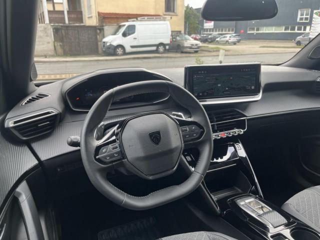 Peugeot 2008 image 6