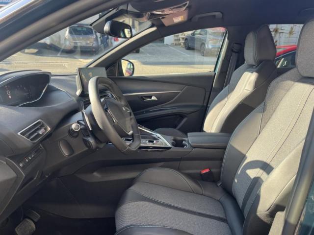 Peugeot 3008 image 3