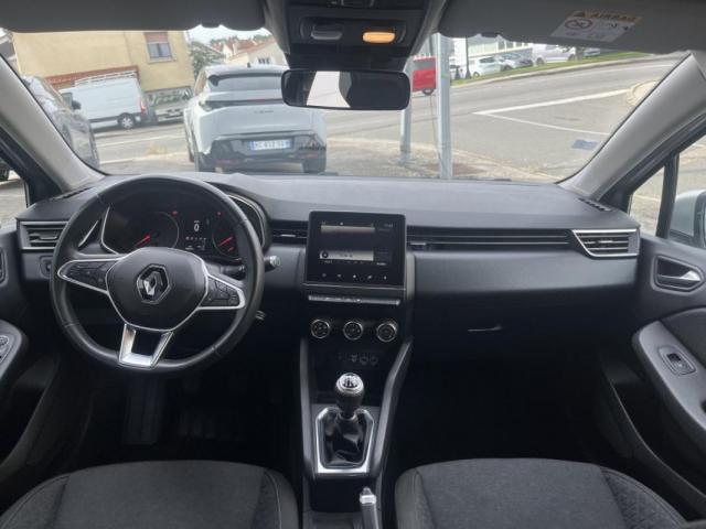 Renault Clio image 2