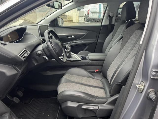 Peugeot 5008 image 9