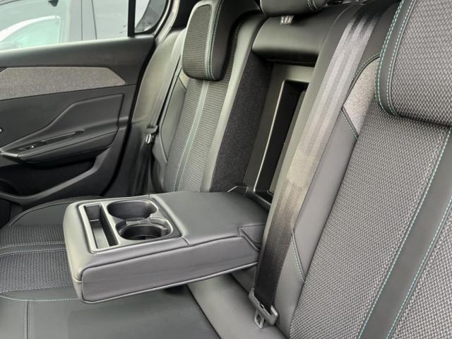 Peugeot 308 image 6