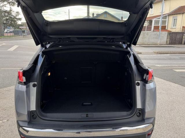 Peugeot 3008 image 8