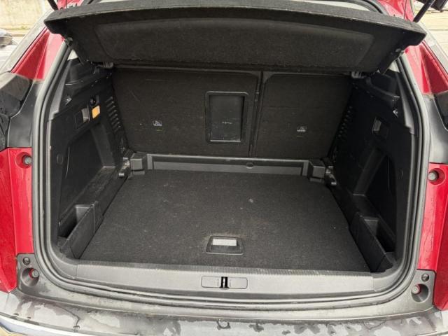 Peugeot 3008 image 2