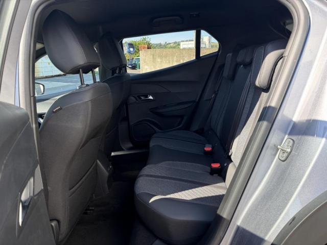 Peugeot 2008 image 3