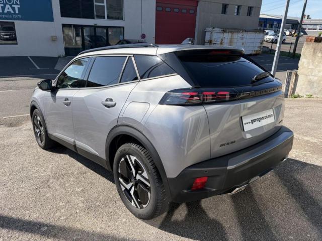 Peugeot 2008 image 3