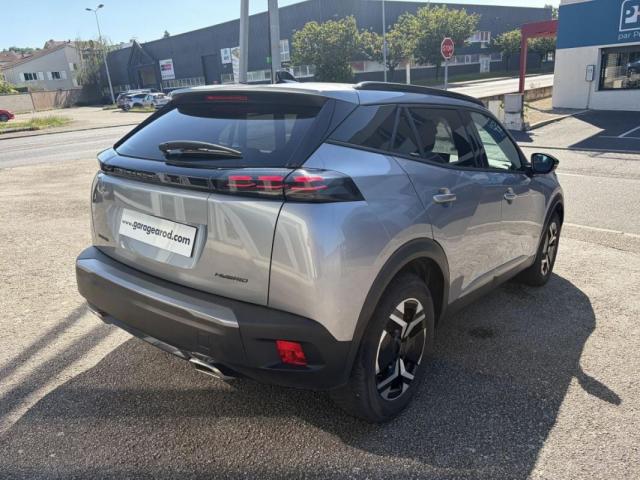 Peugeot 2008 image 8