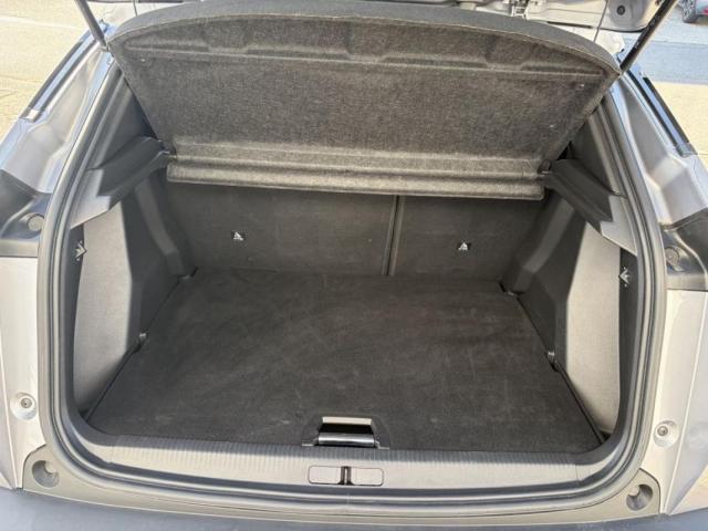 Peugeot 2008 image 9