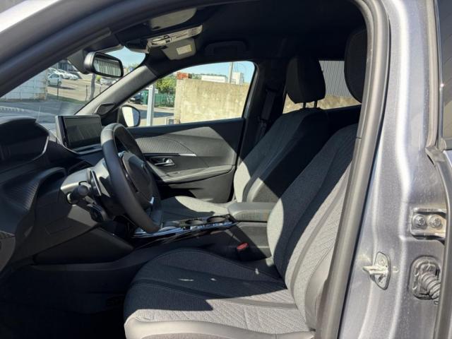 Peugeot 2008 image 7