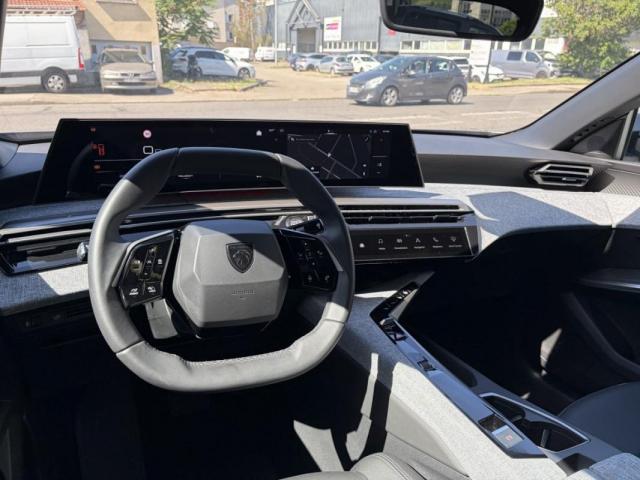 Peugeot 3008 image 6