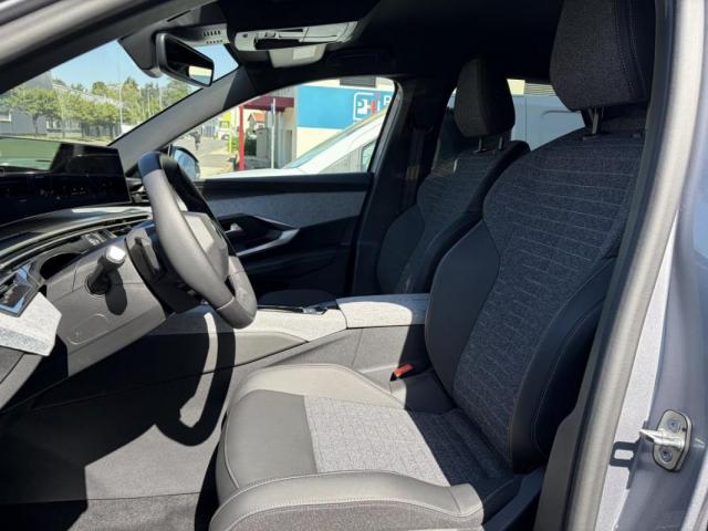 Peugeot 3008 image 3