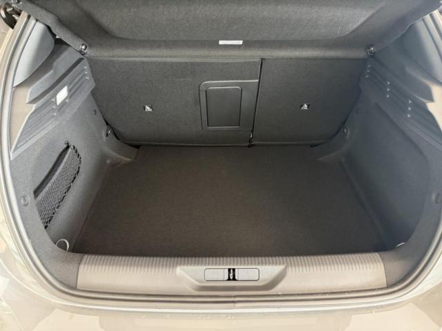 Peugeot 308 image 7