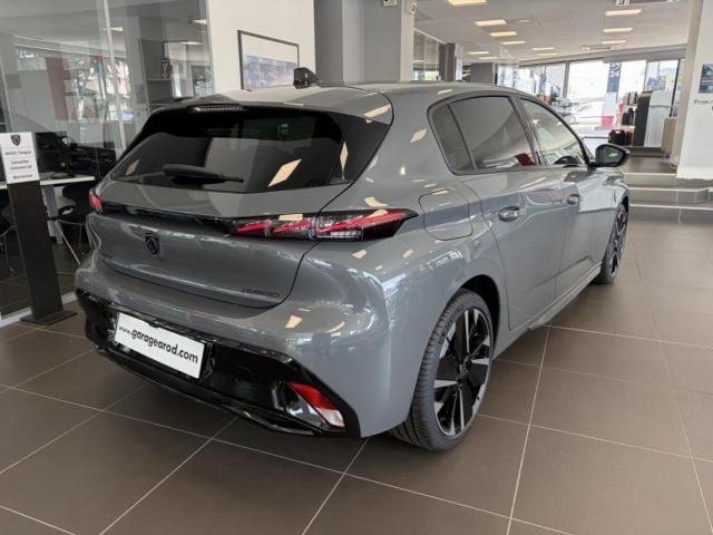 Peugeot 308 image 2