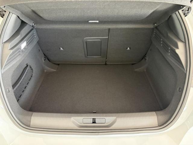 Peugeot 308 image 6