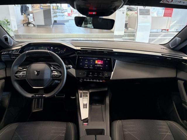 Peugeot 308 image 3
