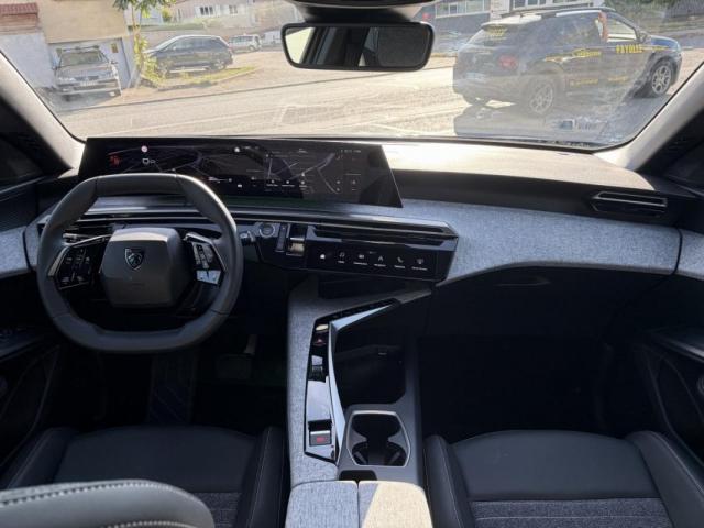Peugeot 3008 image 8