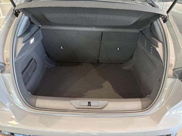 Peugeot 308 image 3