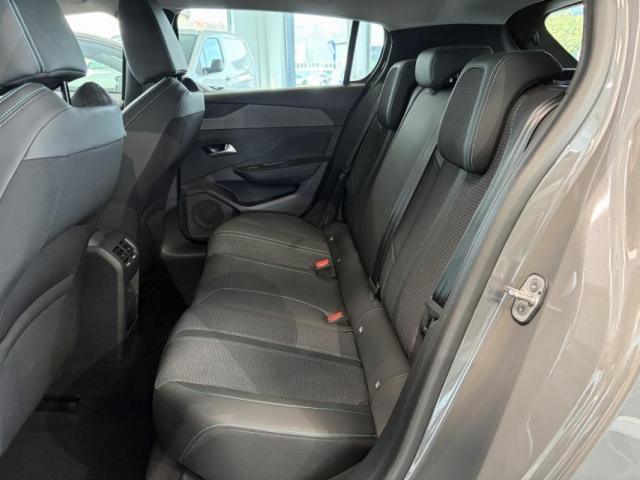 Peugeot 308 image 5