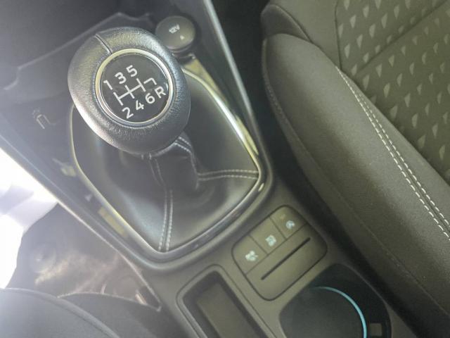 Ford Fiesta image 3
