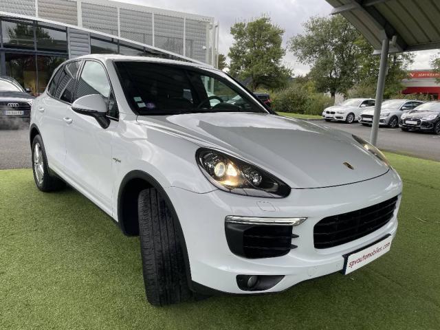 Porsche Cayenne image 9