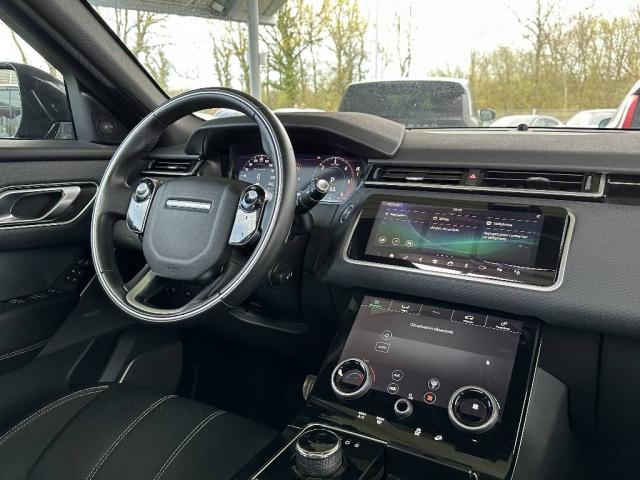 Land Rover Range Rover Velar image 4