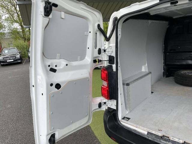 Citroen Jumpy image 2