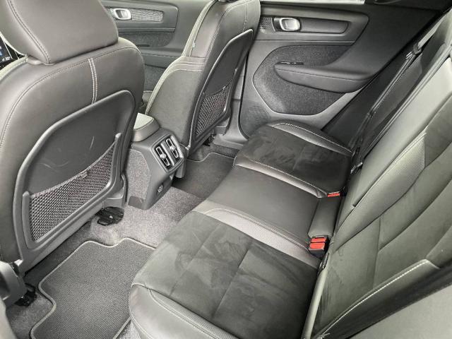 Volvo Xc40 image 5