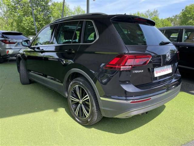 Volkswagen Tiguan image 6