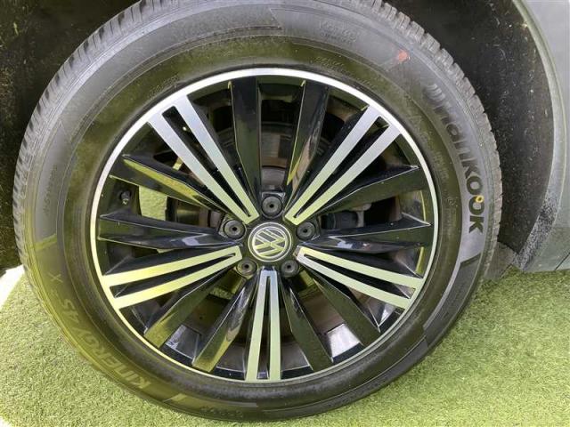 Volkswagen Tiguan image 9