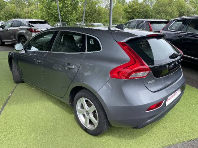 Volvo V40 image 3