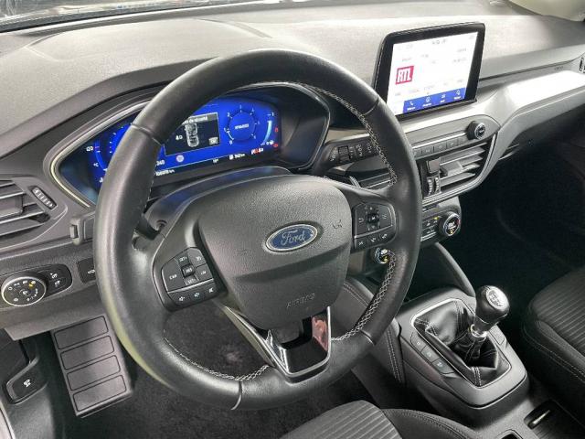 Ford Focus image 2