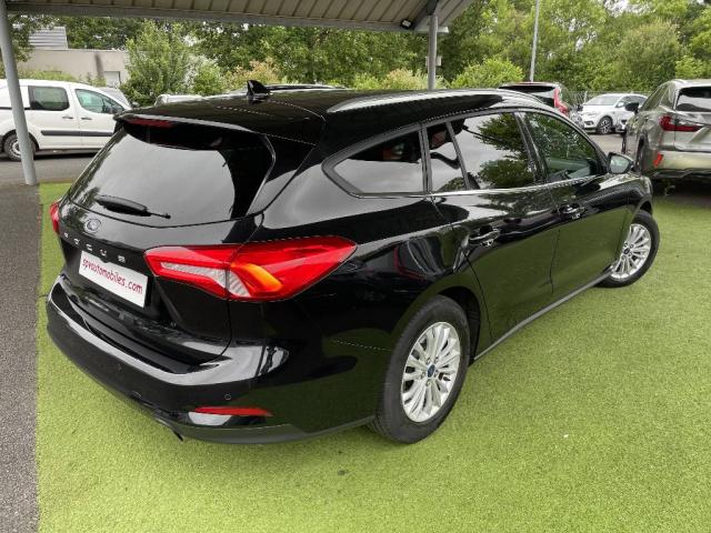 Ford Focus image 9