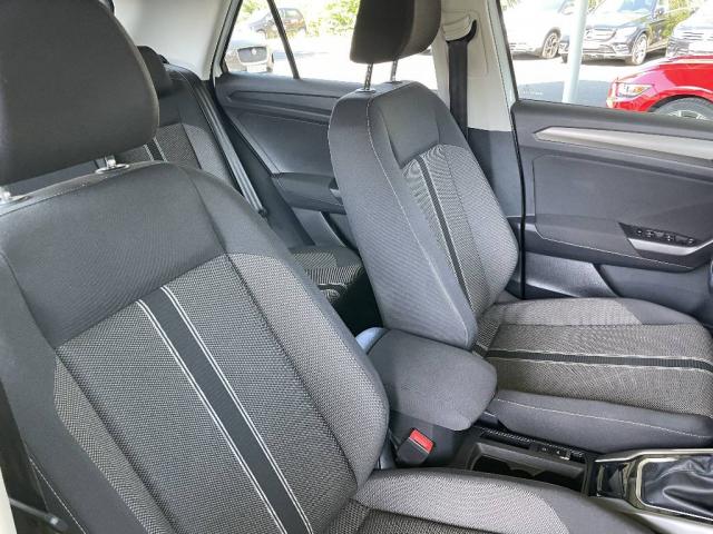 Volkswagen T-Roc image 7