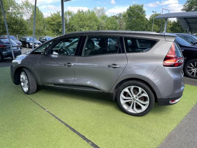 Renault Grand Scénic image 8