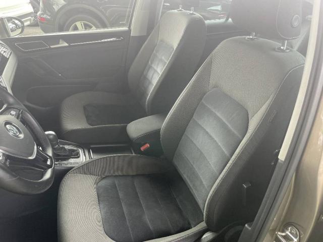 Volkswagen Golf Sportsvan image 4