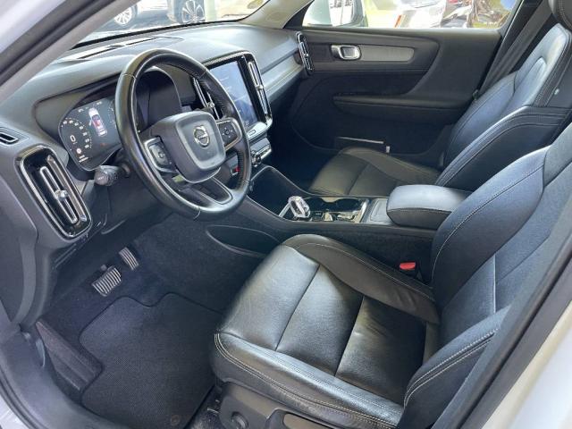 Volvo Xc40 image 1