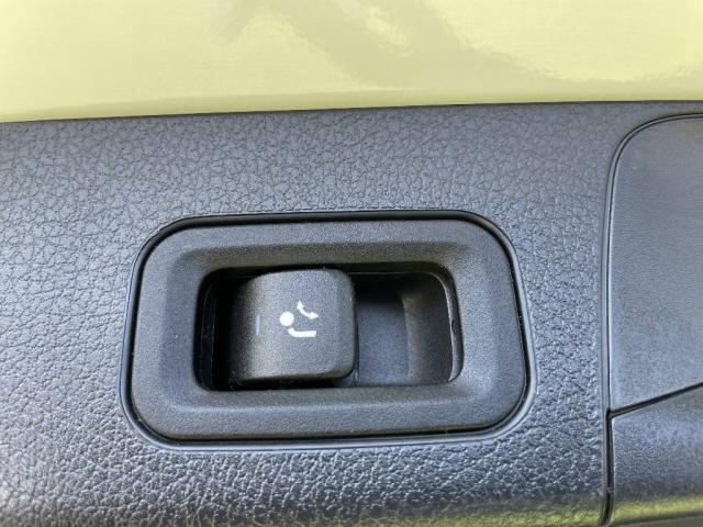 Mercedes Benz Glb image 6