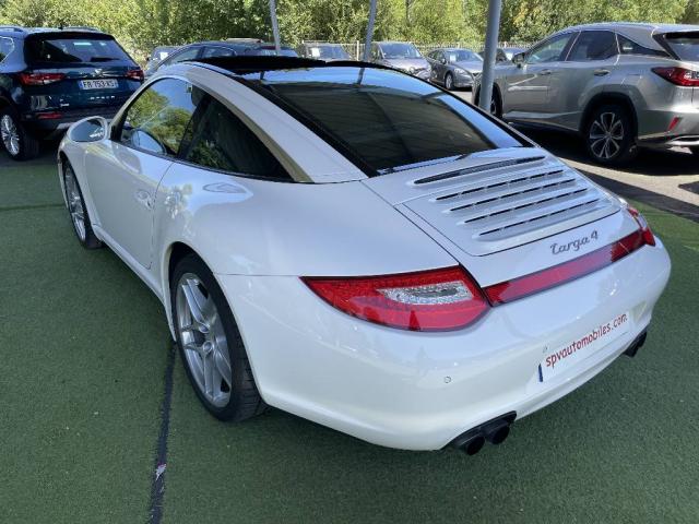 Porsche 911 image 4