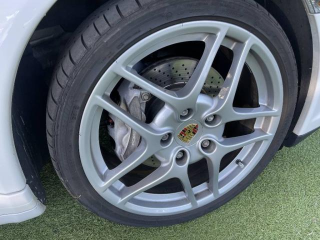 Porsche 911 image 7