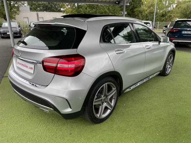 Mercedes Benz Gla image 2