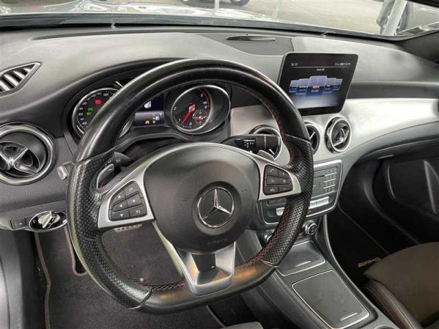 Mercedes Benz Gla image 9