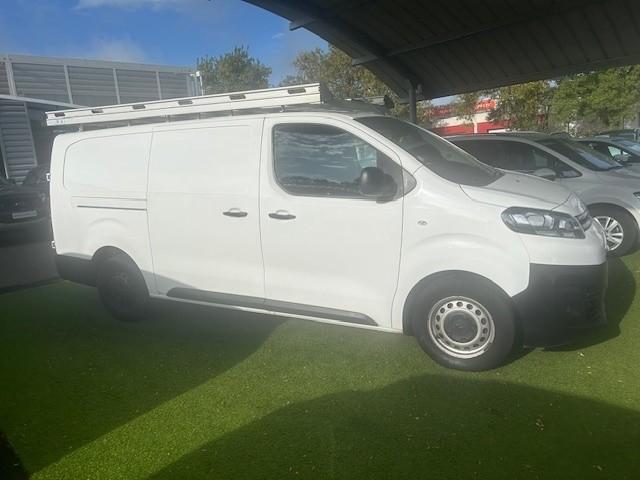 Citroen Jumpy image 8