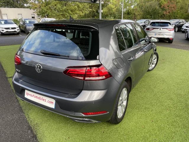 Volkswagen Golf image 6