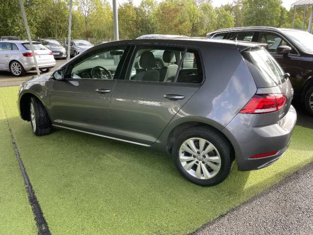 Volkswagen Golf image 2