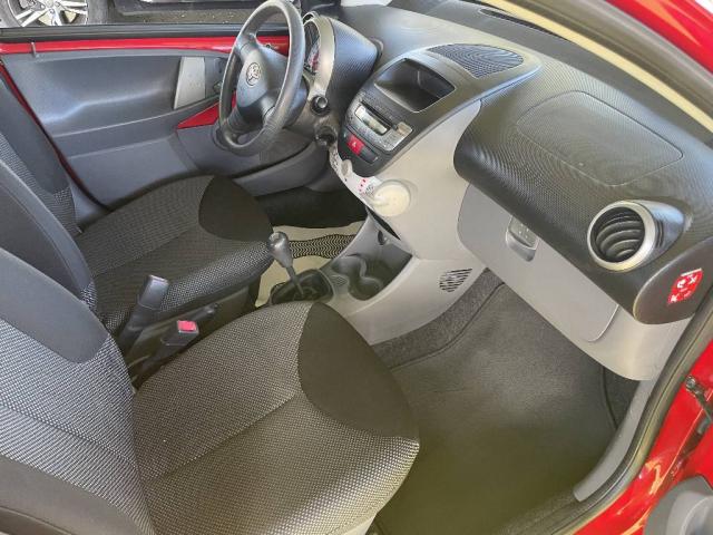 Toyota Aygo image 8