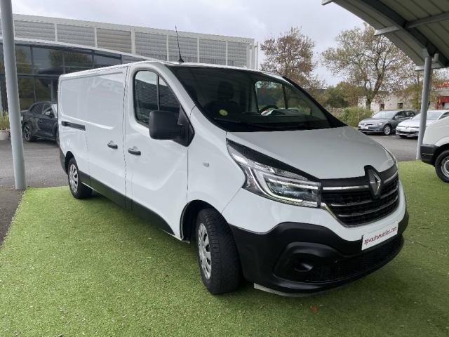 Renault Trafic image 9