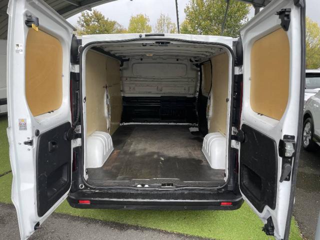 Renault Trafic image 3