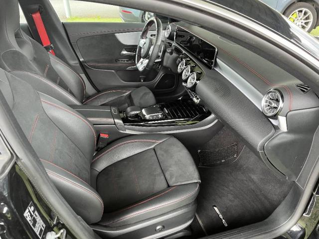 Mercedes Benz Cla Shooting Brake image 8