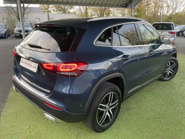 Mercedes Benz Gla image 8